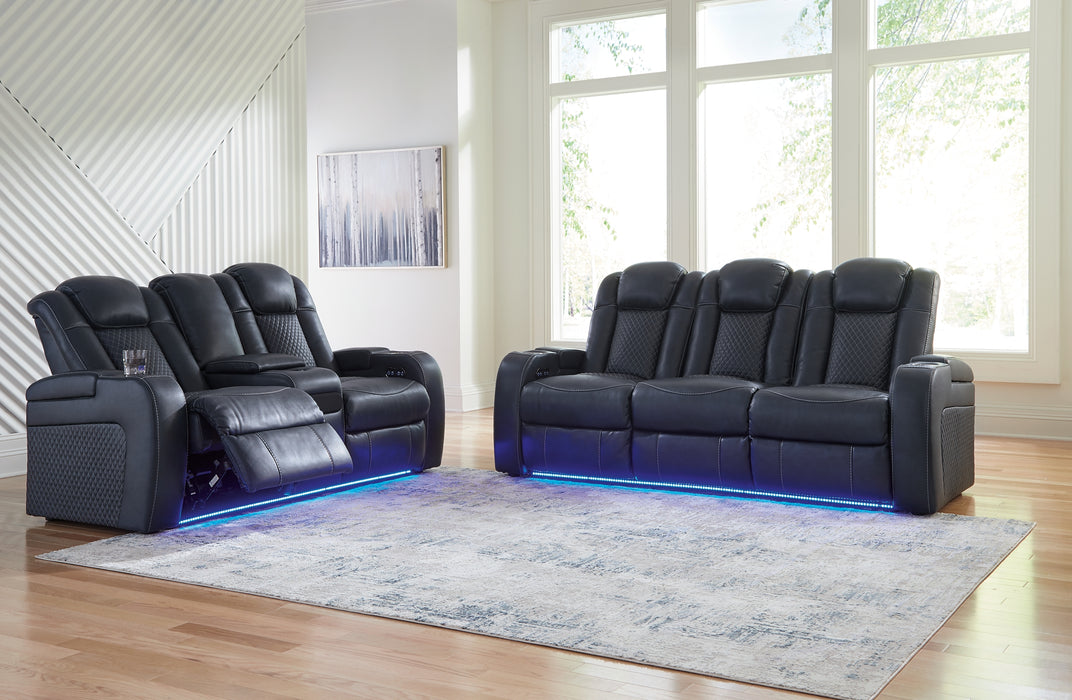 Fyne-Dyme Sofa and Loveseat